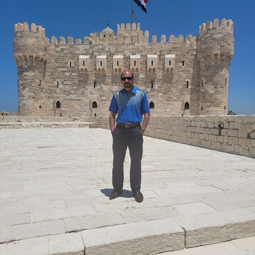 Meet your Posher, Emad